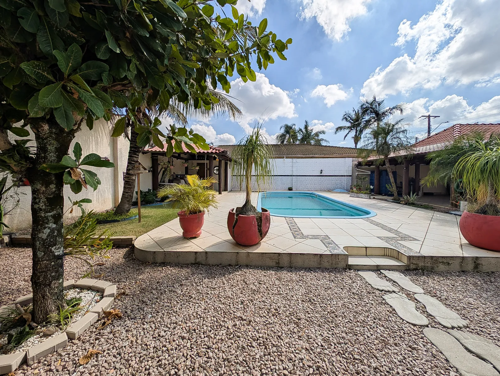 CASA-SANTA-BARBARA-PISCINA-1