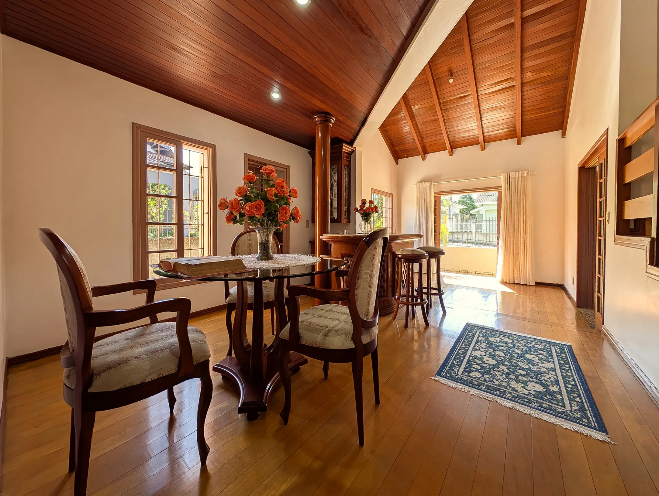 CASA-MINA-BRASIL-AMARELA-SALA1