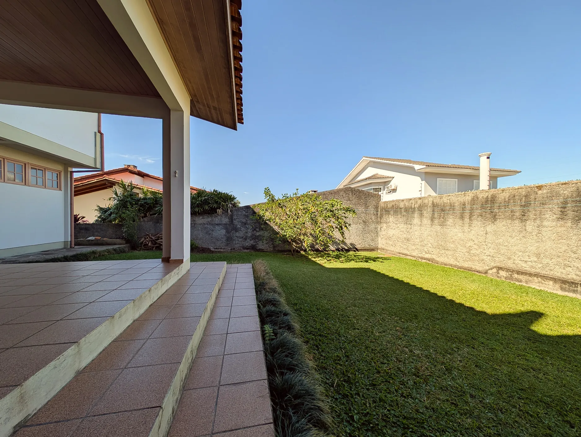 CASA-MINA-BRASIL-AMARELA-QUINTAL1