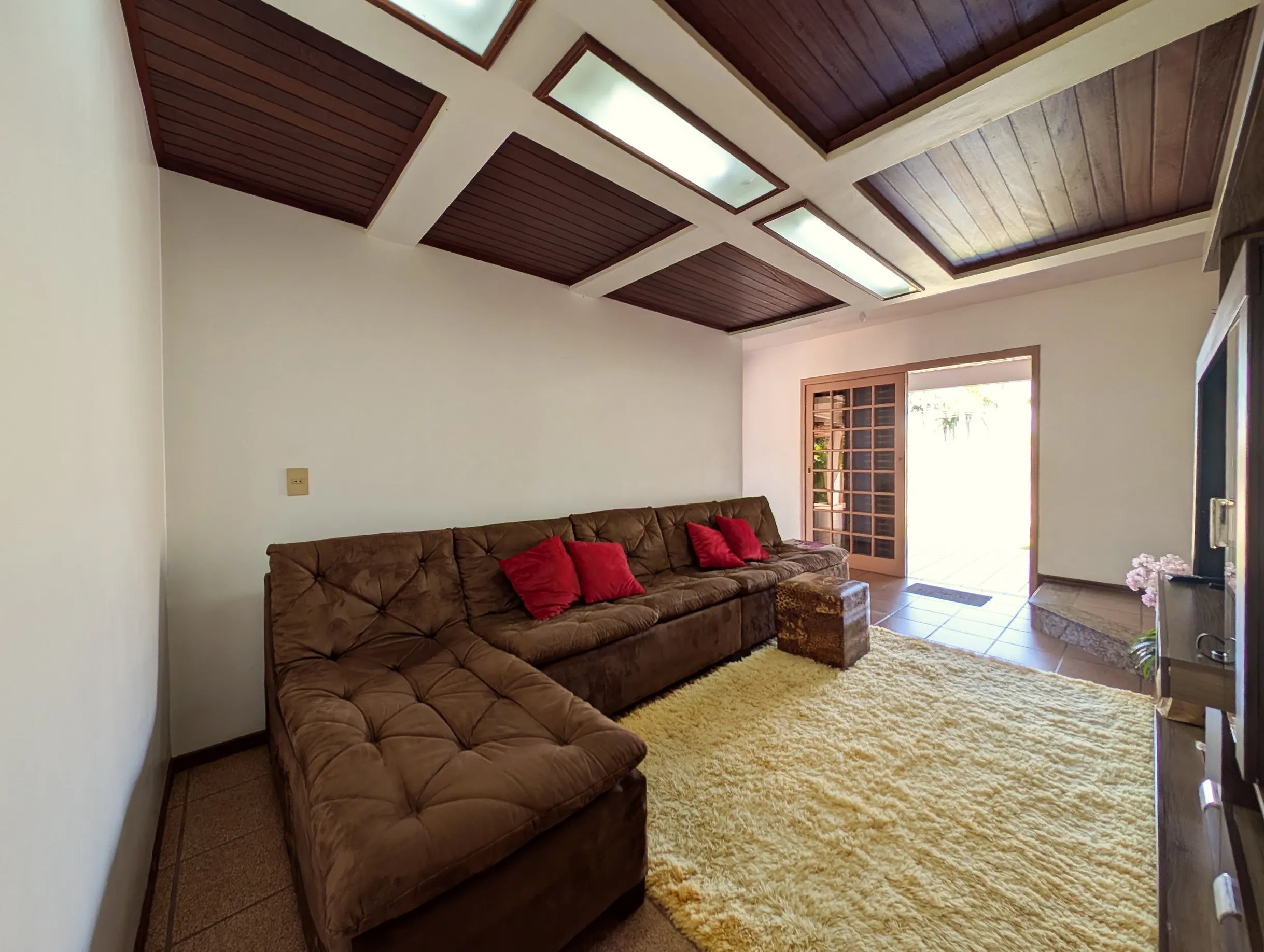 CASA-MINA-BRASIL-AMARELA-ESTAR1