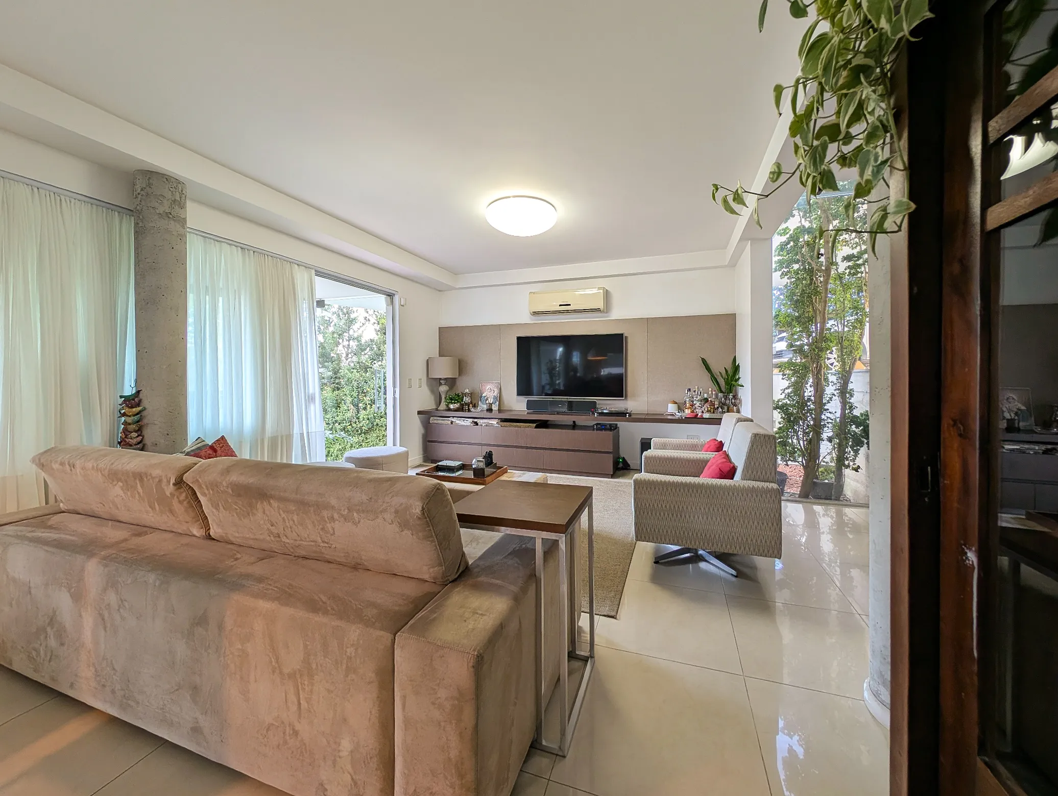 CASA-PIO-CORREA-ALTO-SALA-ESTAR-1