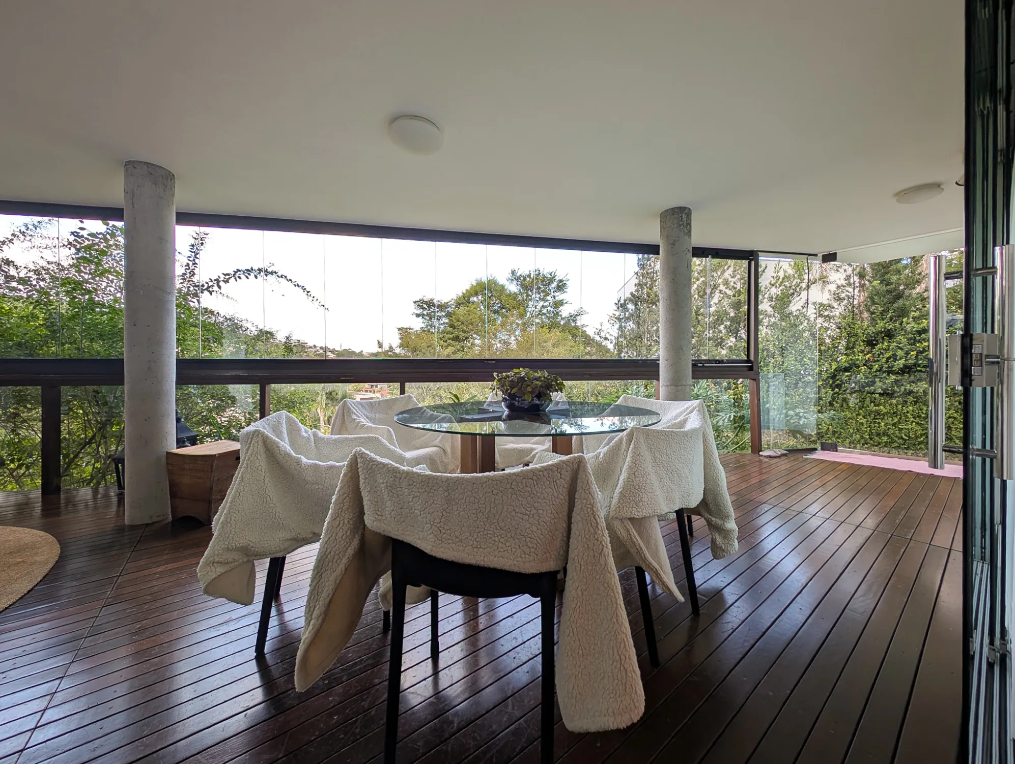 CASA-PIO-CORREA-ALTO-VARANDA-4