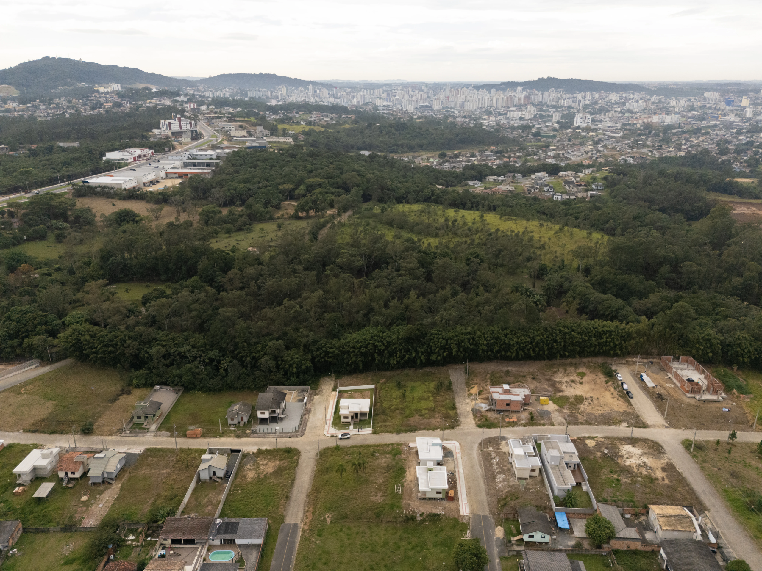 TERRENO-A-VENDA-FLORESTA-10