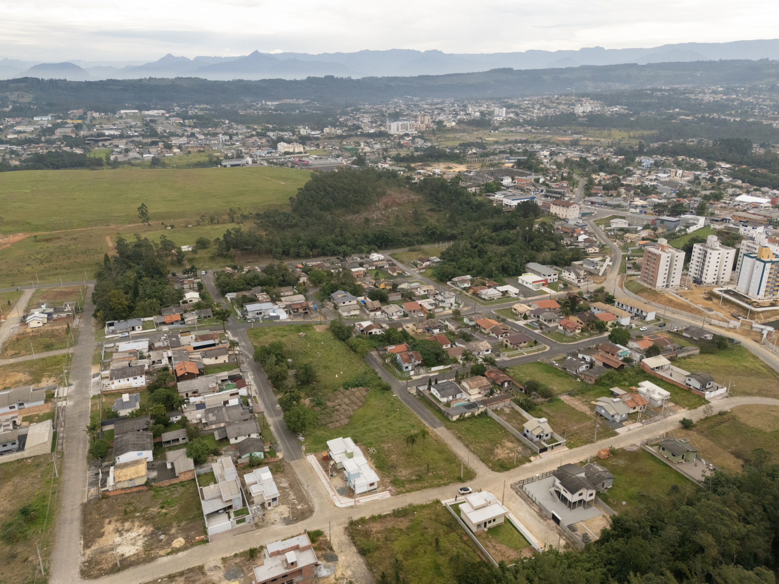 TERRENO-A-VENDA-FLORESTA-7