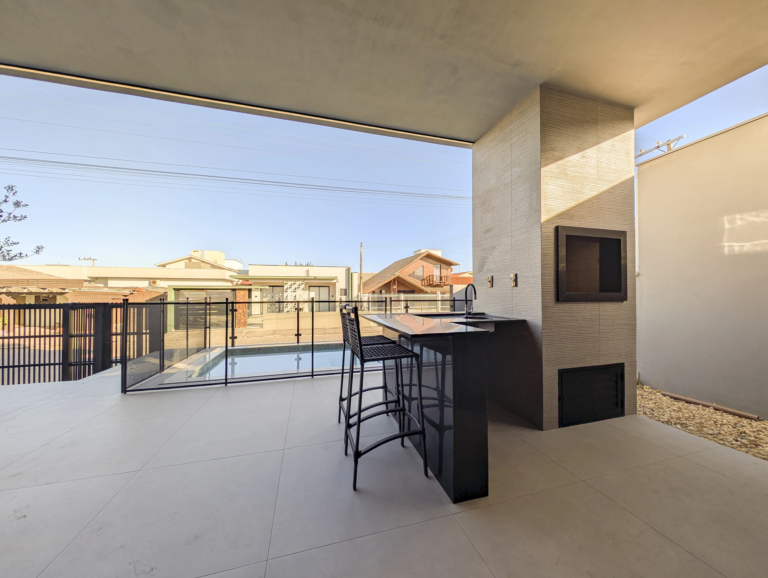 CASA-3-SUÍTES-RINCÃO-6