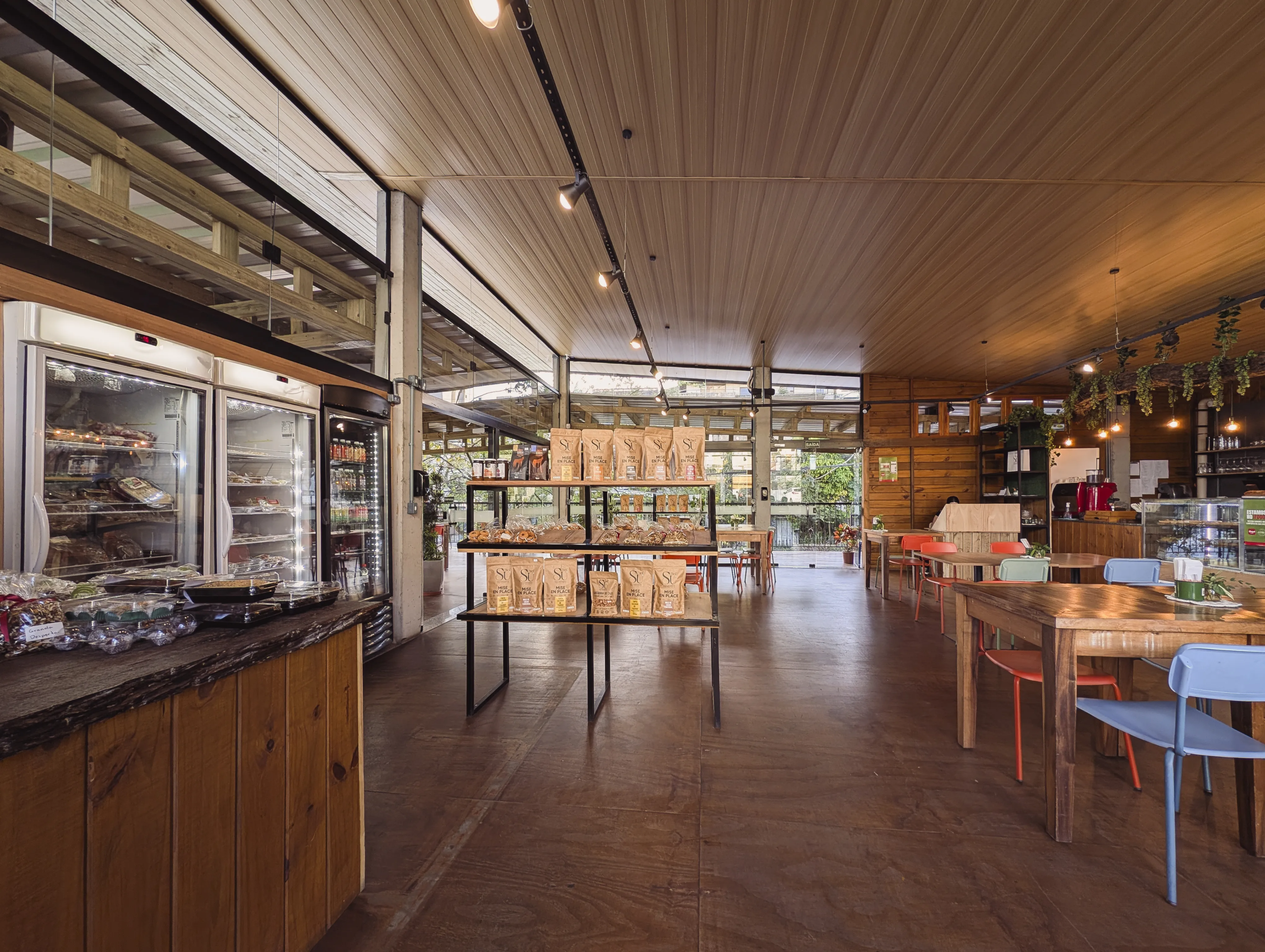 PONTO-COMERCIAL-NO-CENTRO-1