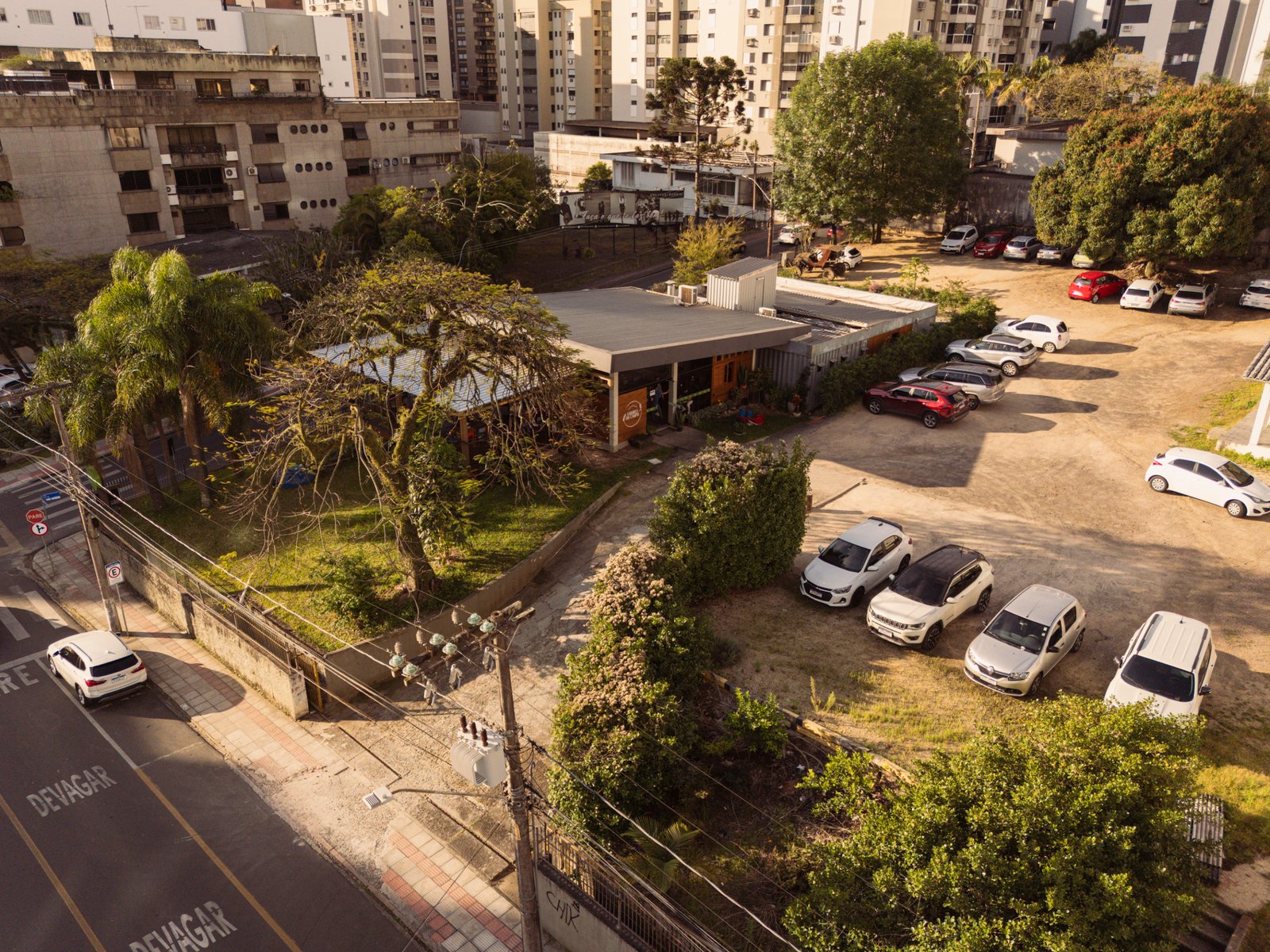 PONTO-COMERCIAL-NO-CENTRO-CAPA