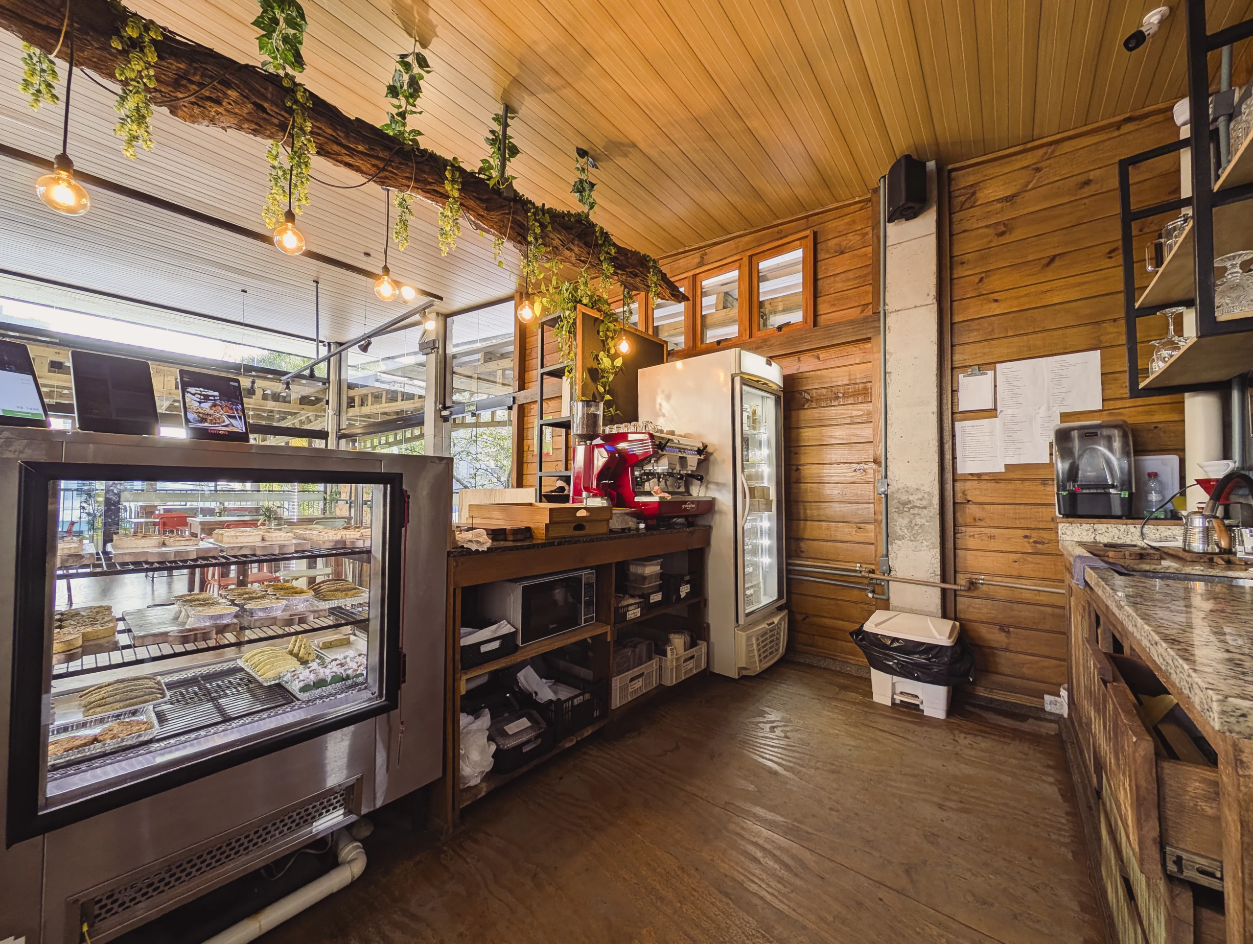 PONTO-COMERCIAL-NO-CENTRO-4