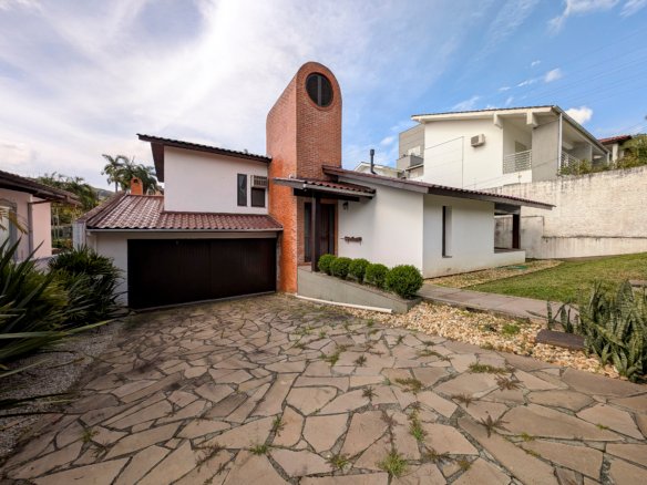 CASA-COM-PISCINA-CAPA