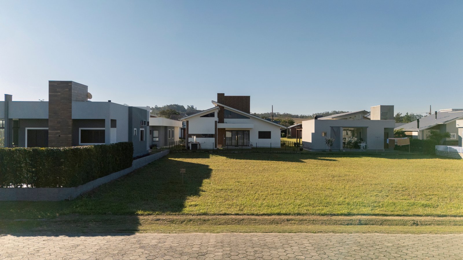 TERRENO-VILA-SUÍÇA