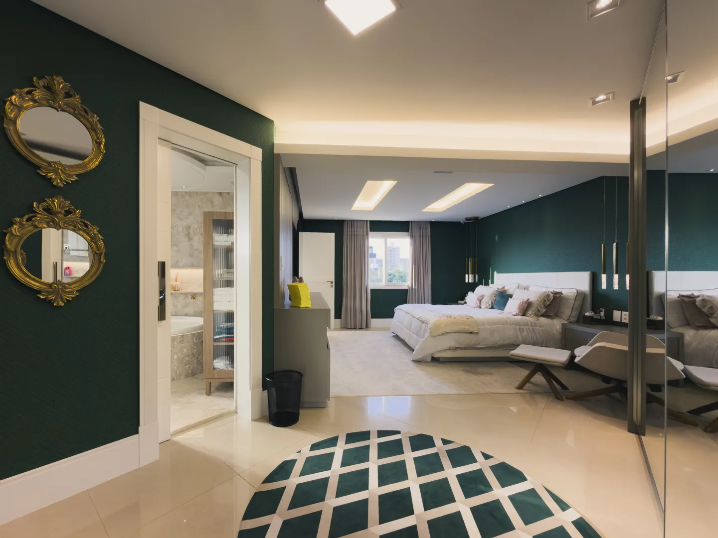 Apartamento de Luxo Mobiliado no Michel – 3 Suítes e 2 Garagens