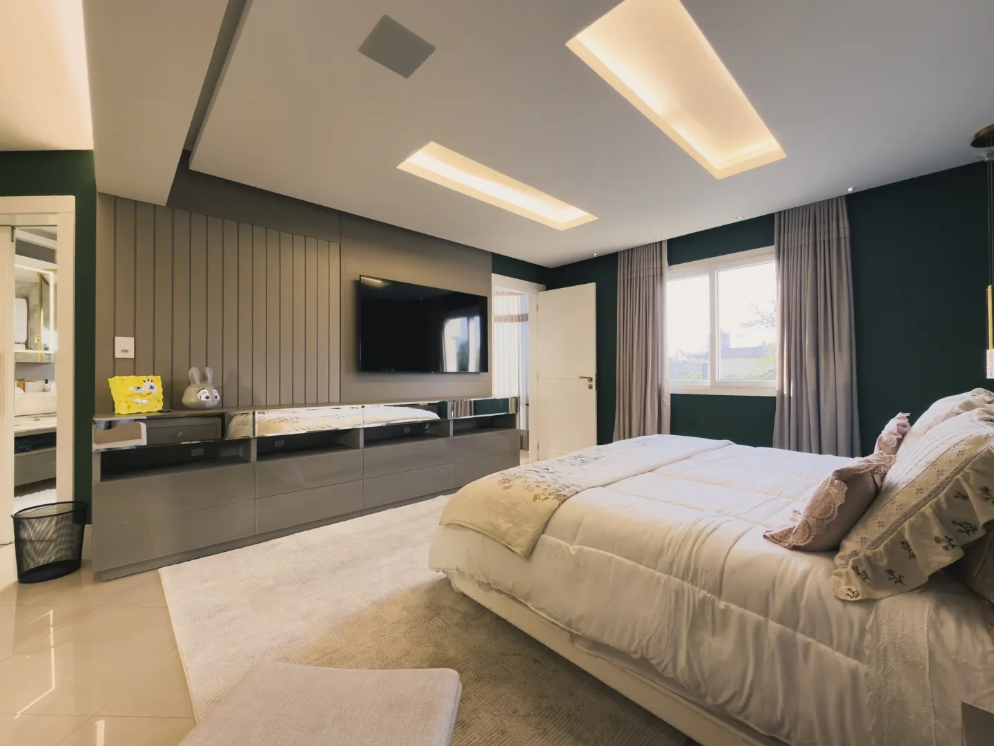Apartamento de Luxo Mobiliado no Michel – 3 Suítes e 2 Garagens