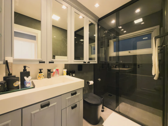 Apartamento de Luxo Mobiliado no Michel – 3 Suítes e 2 Garagens