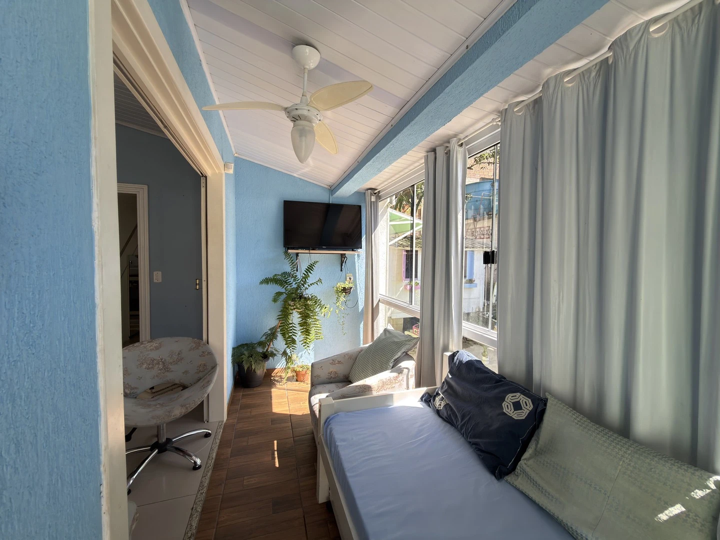 Casa Mista à Venda na Santa Bárbara, Criciúma – Terreno de 471m² com Piscina