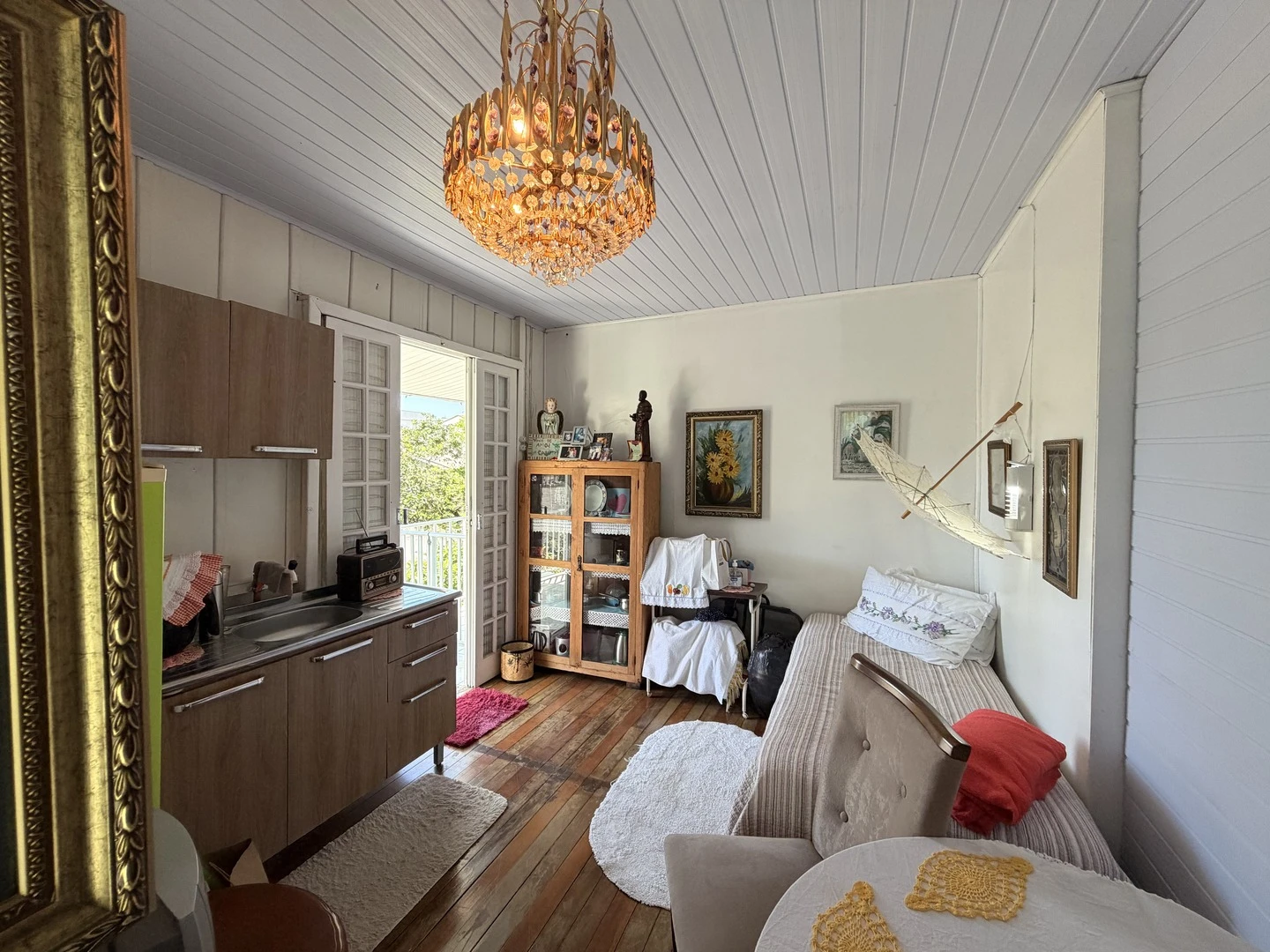 Casa Mista à Venda na Santa Bárbara, Criciúma – Terreno de 471m² com Piscina